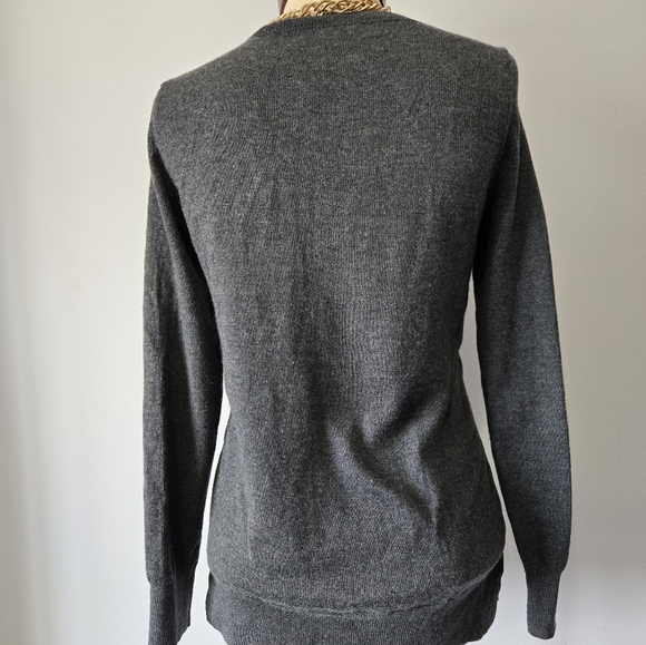 BANANA REPUBLIC Merino Wool And Faux Suede Grey Sweater. Size Small - Picture 5 of 10